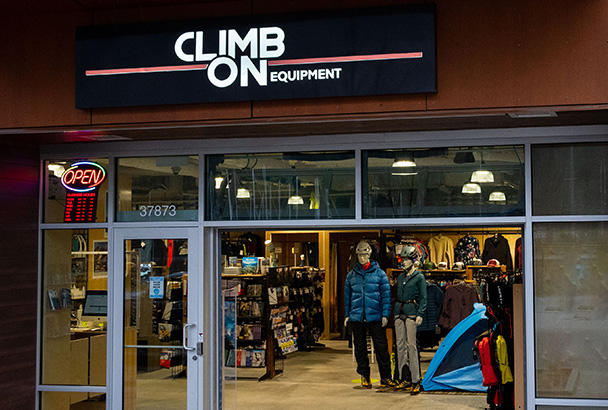 https://www.downtownsquamish.com/wp-content/uploads/2015/04/ClimbOnEquipment-608x410-1.jpg