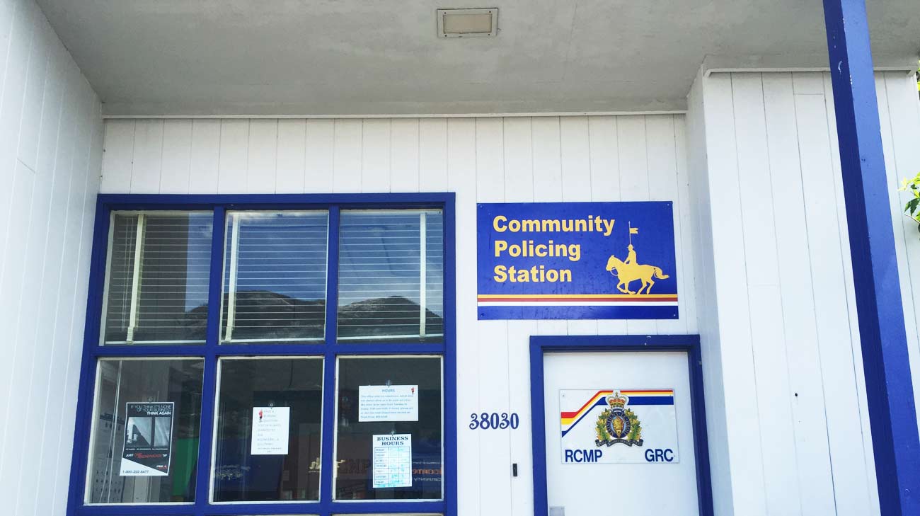 https://www.downtownsquamish.com/wp-content/uploads/2015/04/Community-Policing-Station.jpg
